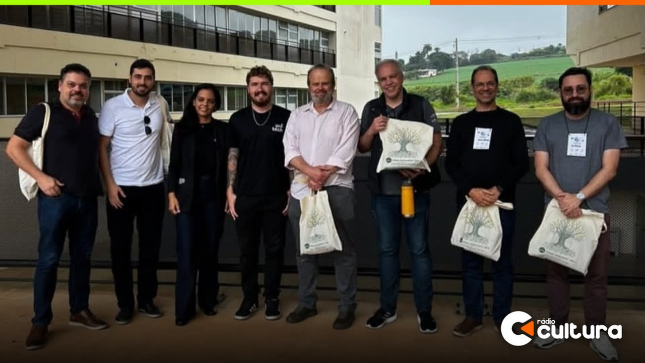 IpêTech recebe professores de cinco universidades que vieram à UFLA para o WebMedia