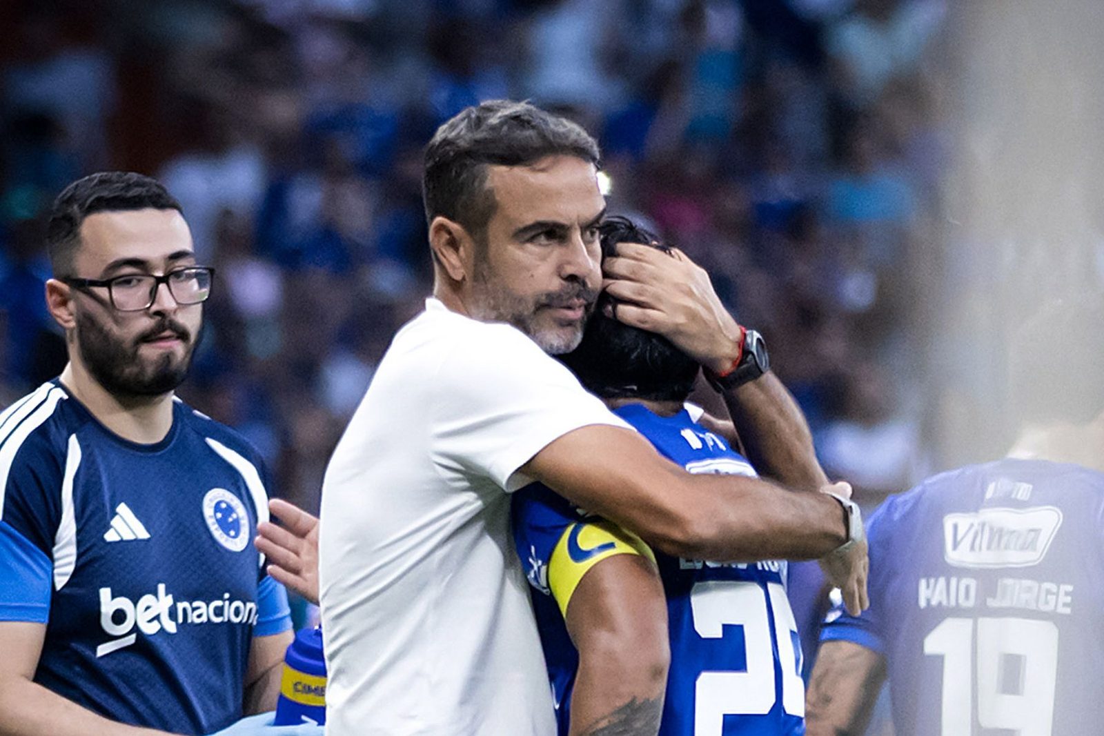 Artur Jorge, técnico do Cruzeiro, que enfrenta o Vitória no domingo (20)