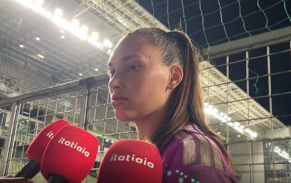 A goleira Cláudia, titular do Cruzeiro