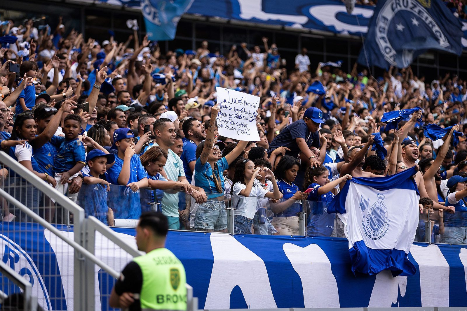 Mineirão recebe Cruzeiro e Flamengo neste sábado (22), pela 24ª rodada do Brasileirão