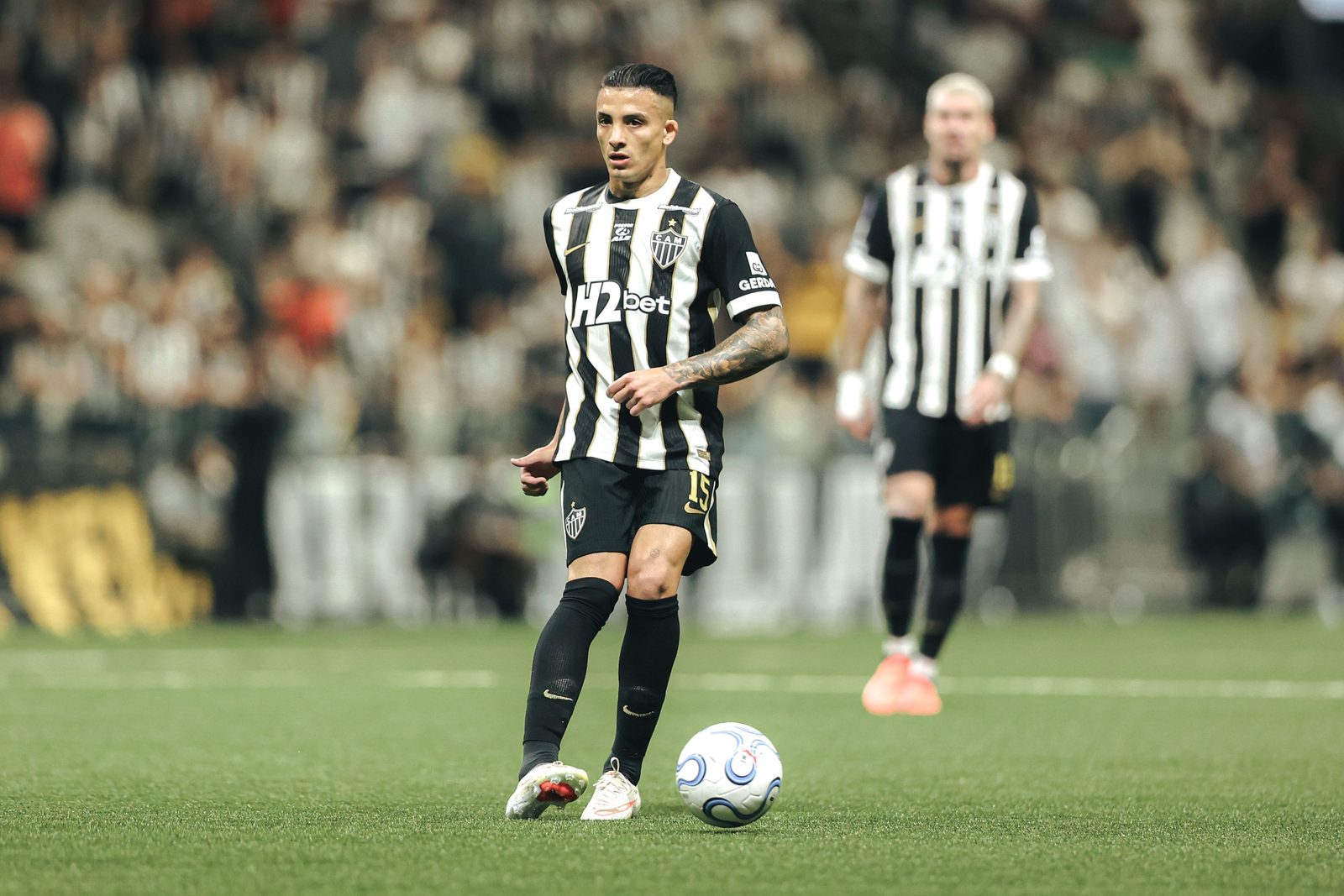 Kevin Castaño em ação pelo Atlético na Copa Sul-Americana de 2026
